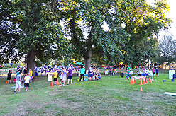 LAURELHURST SALMON BAKE 2014
